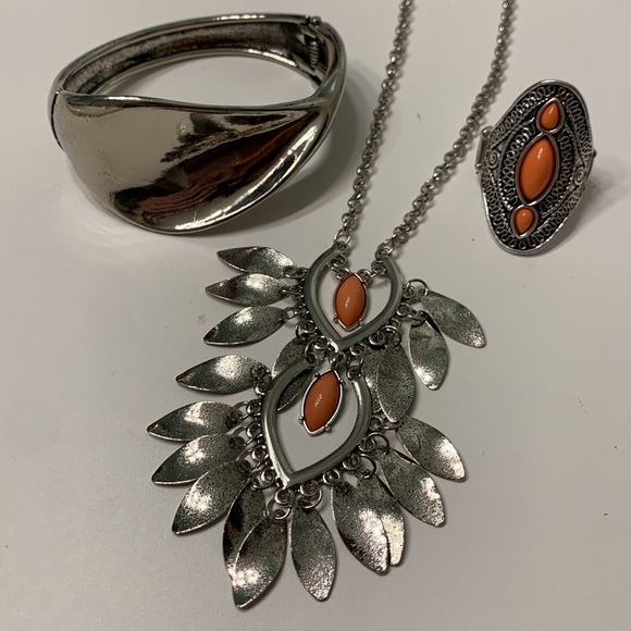 NWOT Jewelry Set - Picture 7 of 12